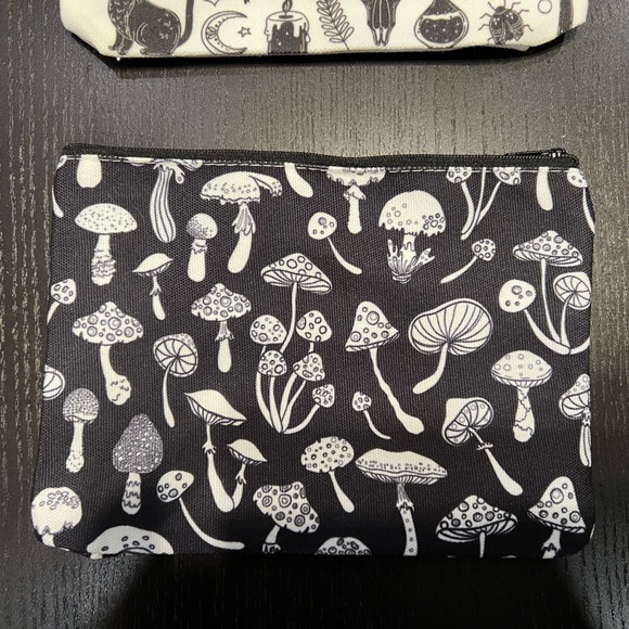 SPOOKY Halloween Canvas Makeup Bags (3) - NEW! - Picture 3 of 5